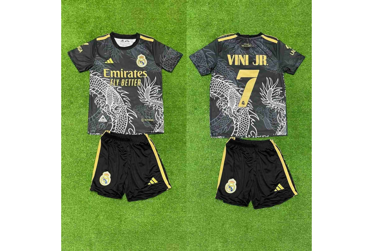 Детски футболен комплект Real Madrid VINI JR 7